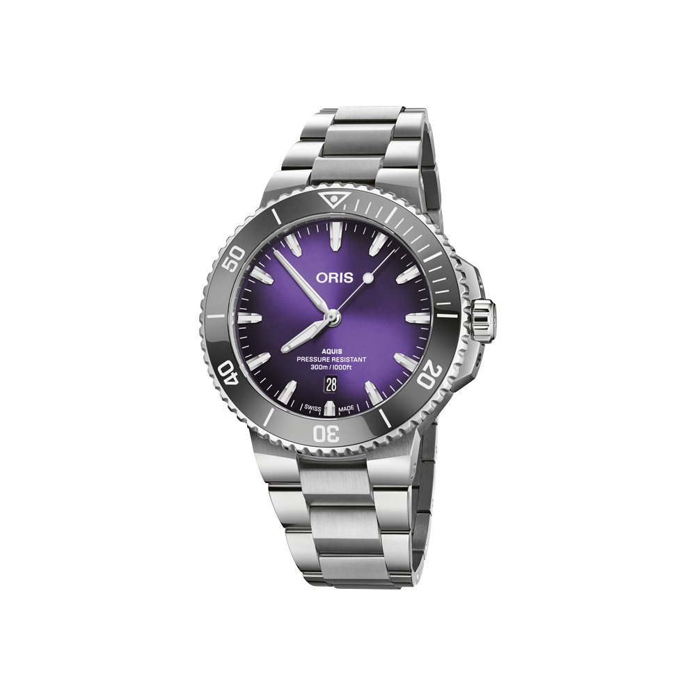 Aquis Date Taste of Summer 43.5mm Violet Dial Polished Steel Bracelet