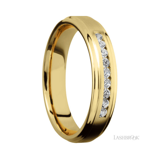 Lashbrook 5 Flat Grooved Edges/14K Yellow Gold Band with Diamond