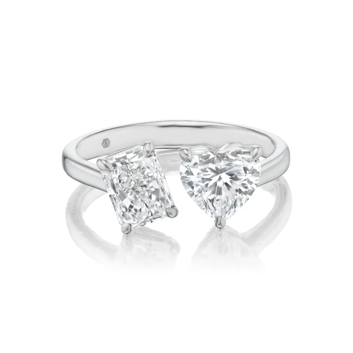 18k gold diamond ring with two stones from the Lenox Collection