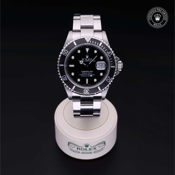 Oyster Perpetual  Submariner Date
