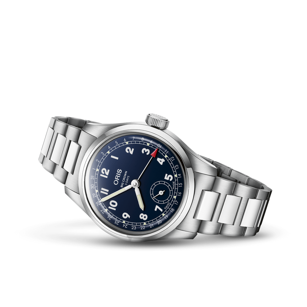 Big Crown Pointer Date Calibre 403 38mm Blue Dial Steel Bracelet