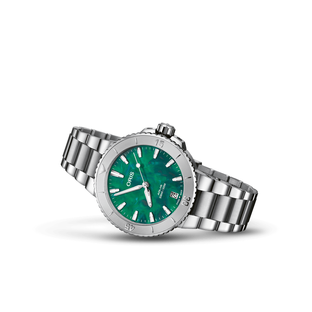 Oris X Bracenet 36.5mm Steel Case Kaleidoscope Green Dial Steel