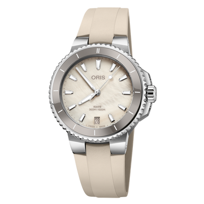 Aquis Date 36.5mm White Dial - White Caoutchouc Strap