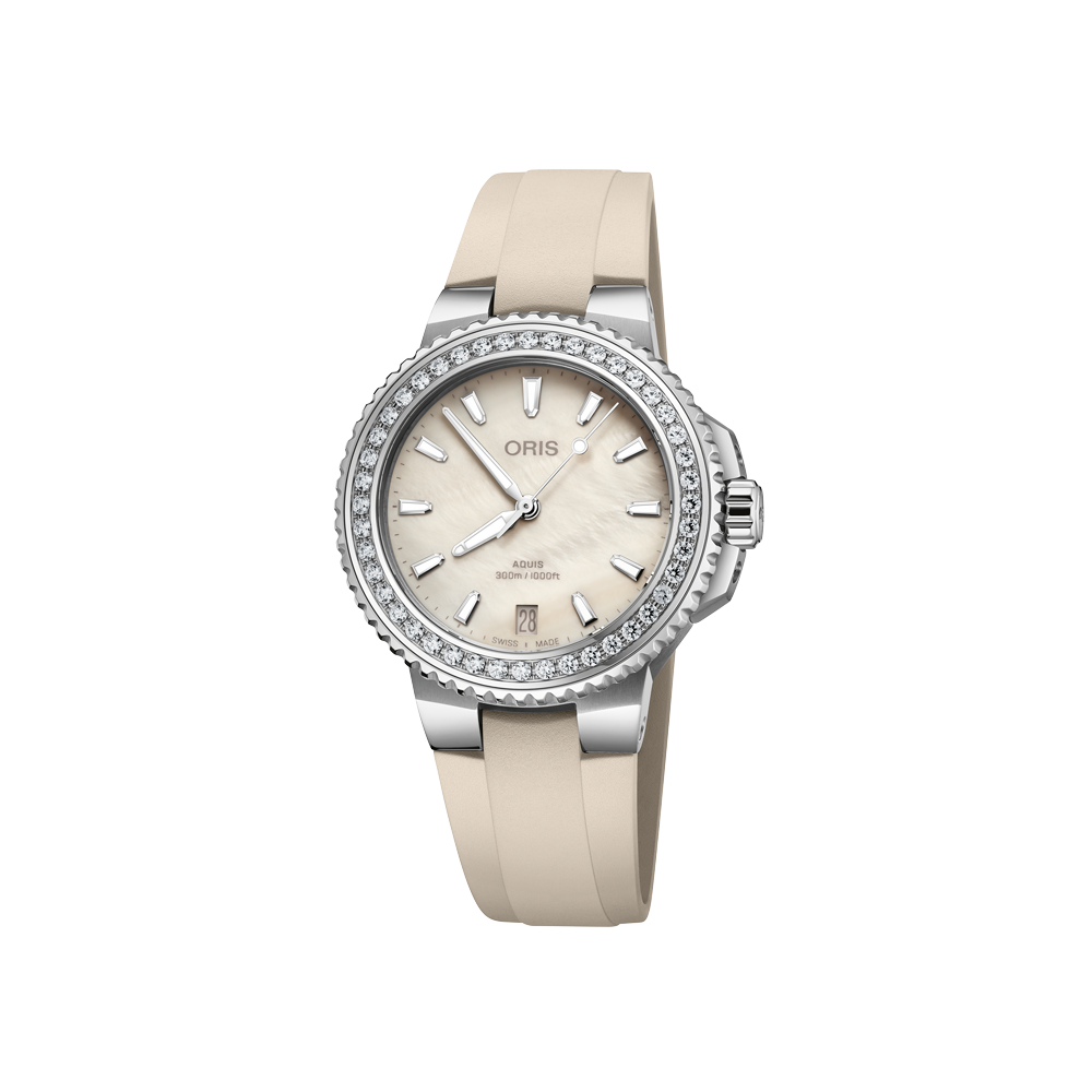 Aquis Date Diamonds 36.5mm Beige Dial Diamond Top Ring Caoutchouc Strap