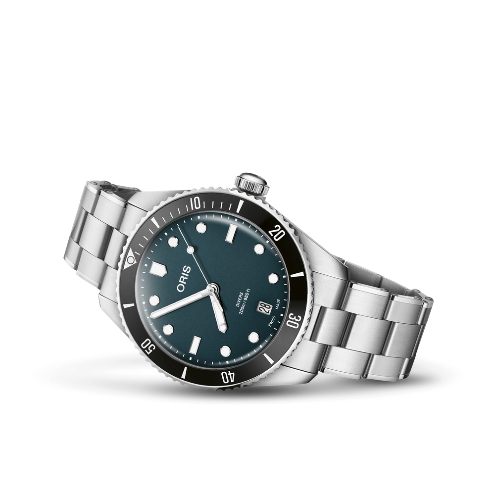 Divers Date 39mm Blue Dial Steel Case and Bracelet