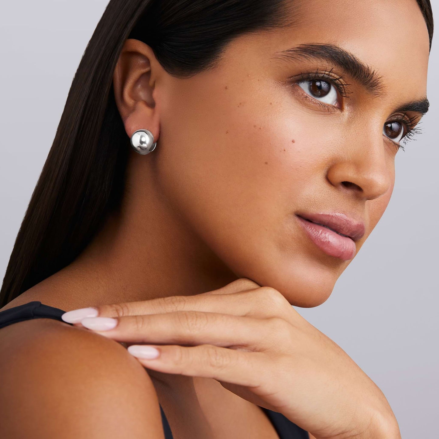 Caviar Bubbly Round Stud Huggie Earrings