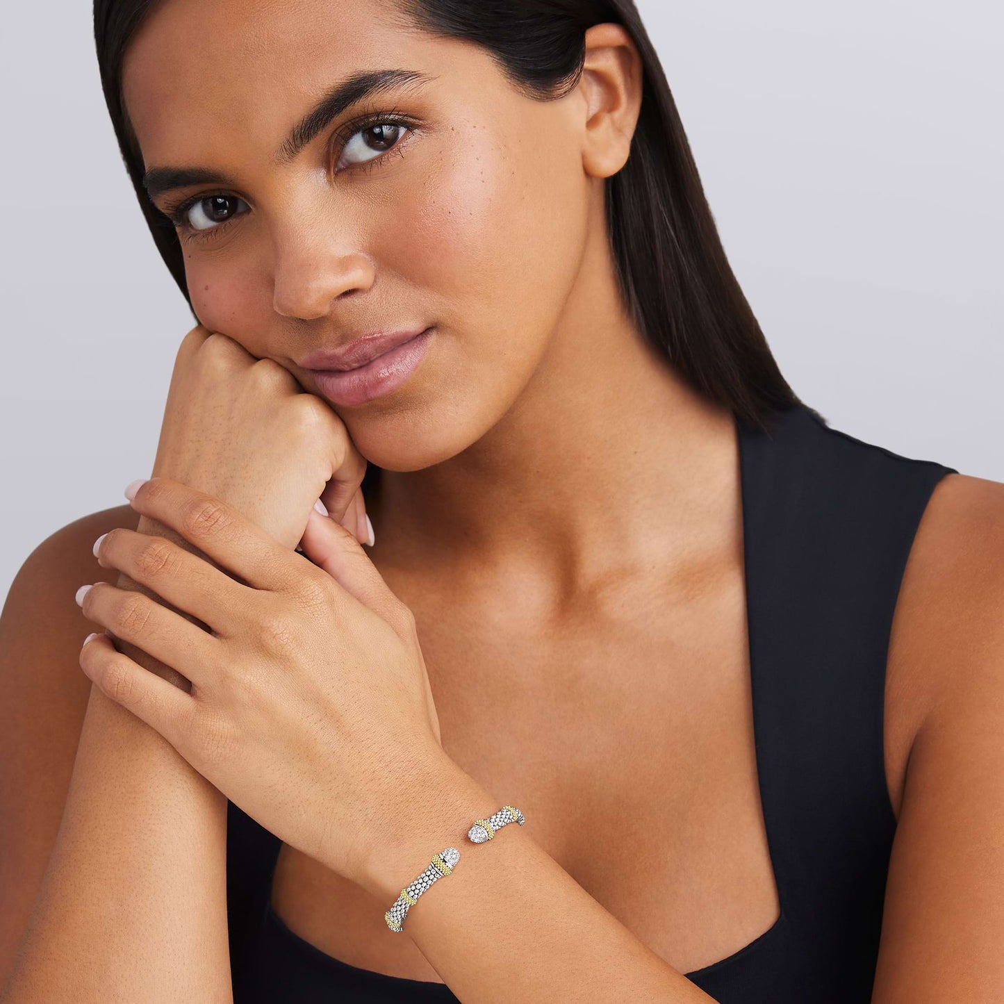 Caviar Diamond Versa Torque Bracelet