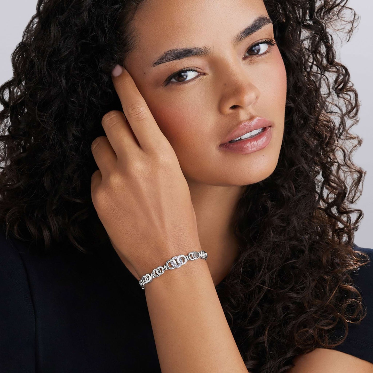 Petite Interclocking Diamond 7- Taper Link Bracelet