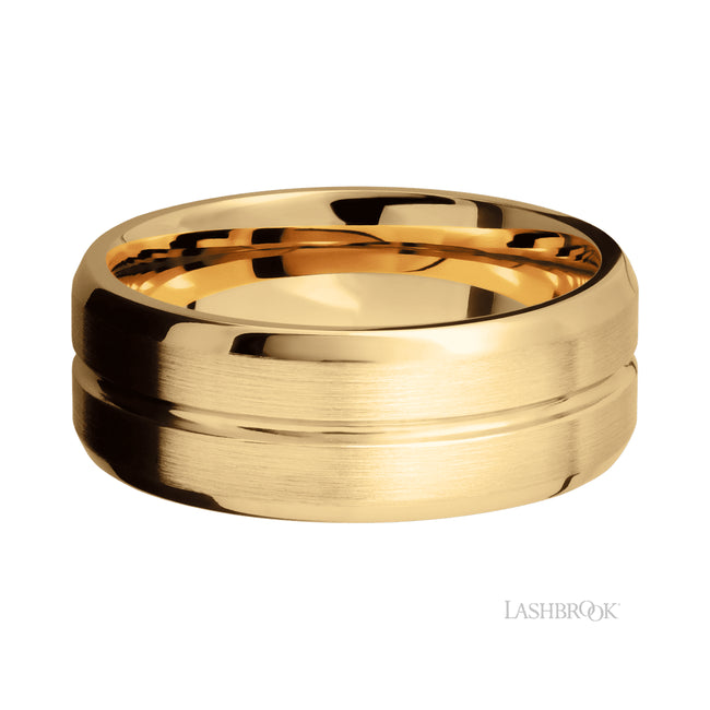 Lashbrook Beveled with Center Accent Groove 14K Yellow Gold Band