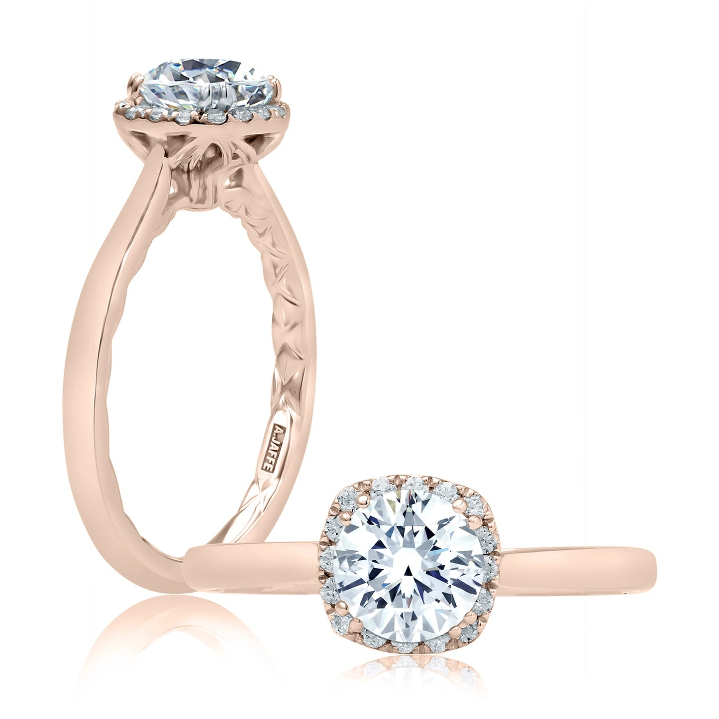 Scalloped Halo Diamond Engagement Ring with Quilts® Interior