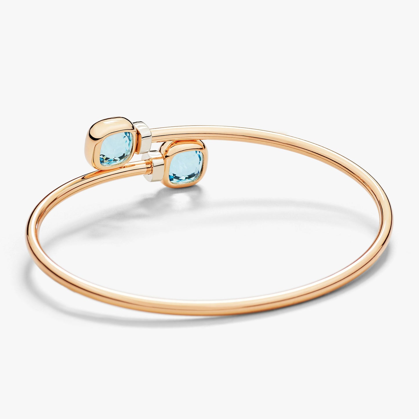 Pomellato Sky Blue Topaz And White Diamonds Nudo Bracelet