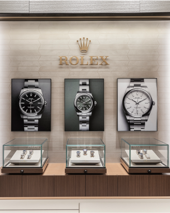 Explore the Rolex history - Lenox Jewelers