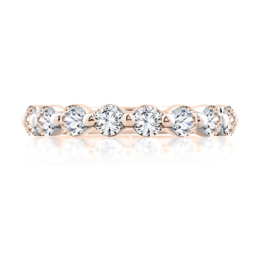 Single Shared Prong Diamond Wedding Band