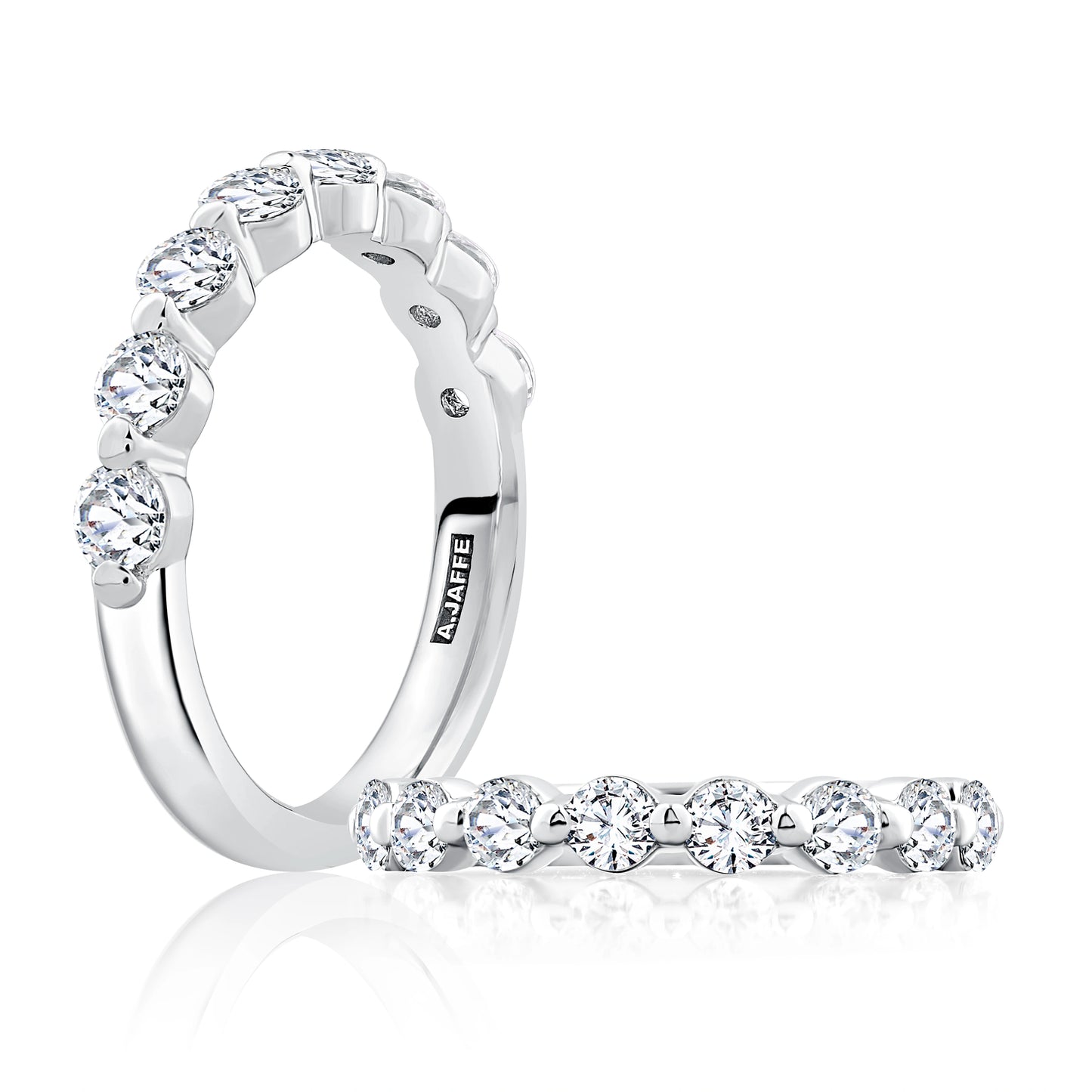 Single Shared Prong Diamond Wedding Band